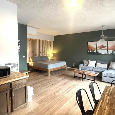 Wofford Village Studios Wofford Heights Esterno foto
