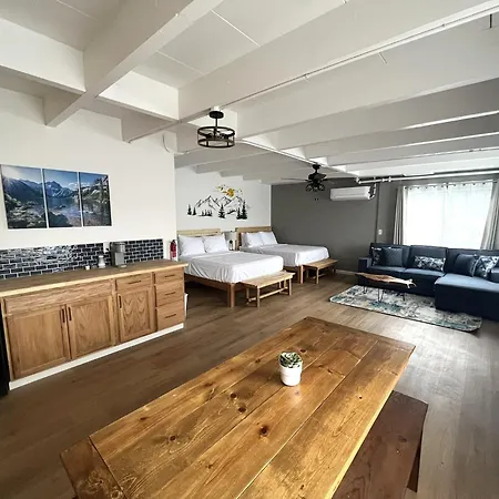 Wofford Village Studios Wofford Heights Esterno foto