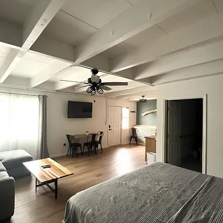Wofford Village Studios Wofford Heights Esterno foto