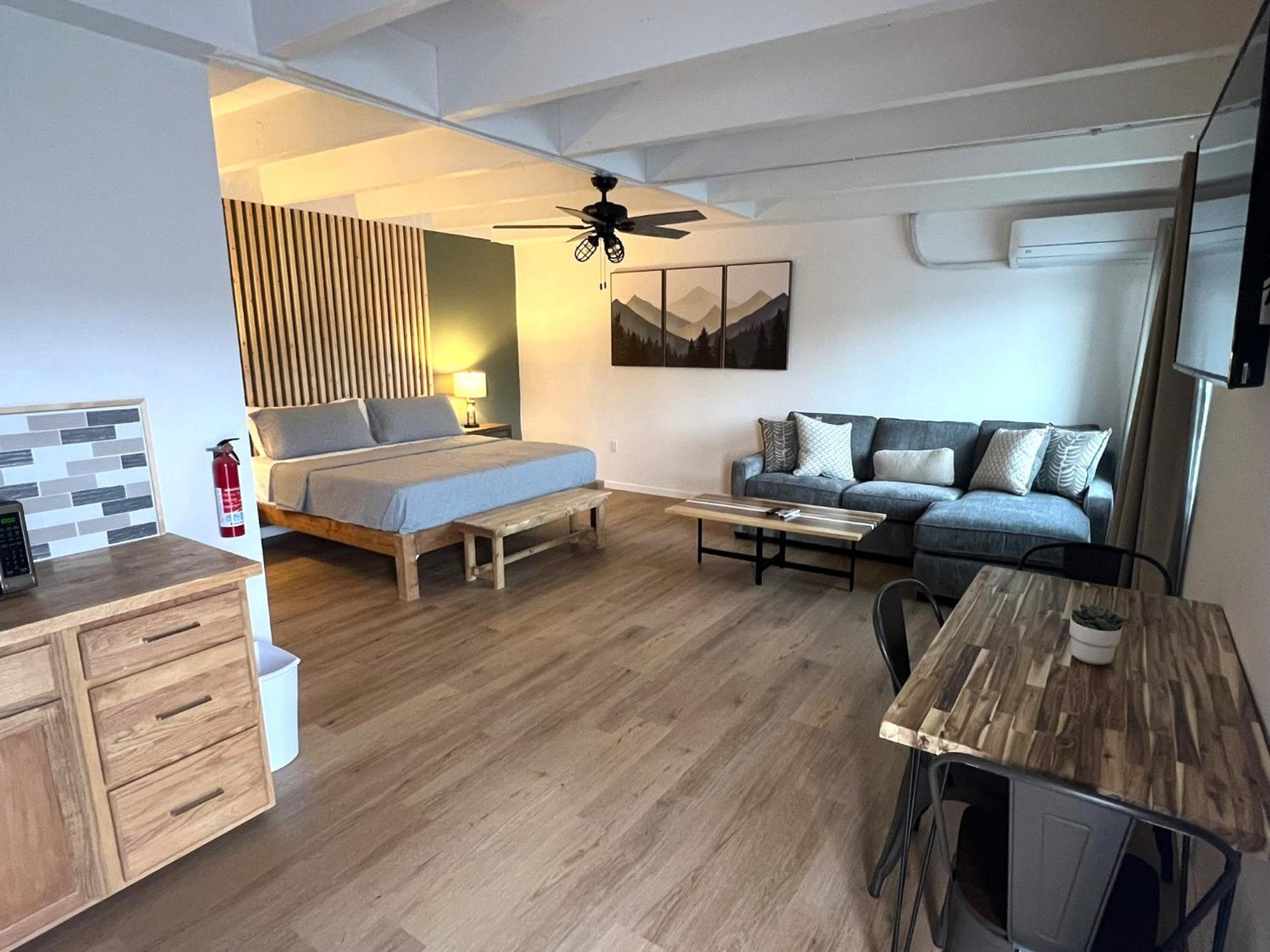 Hotel Wofford Village 3*