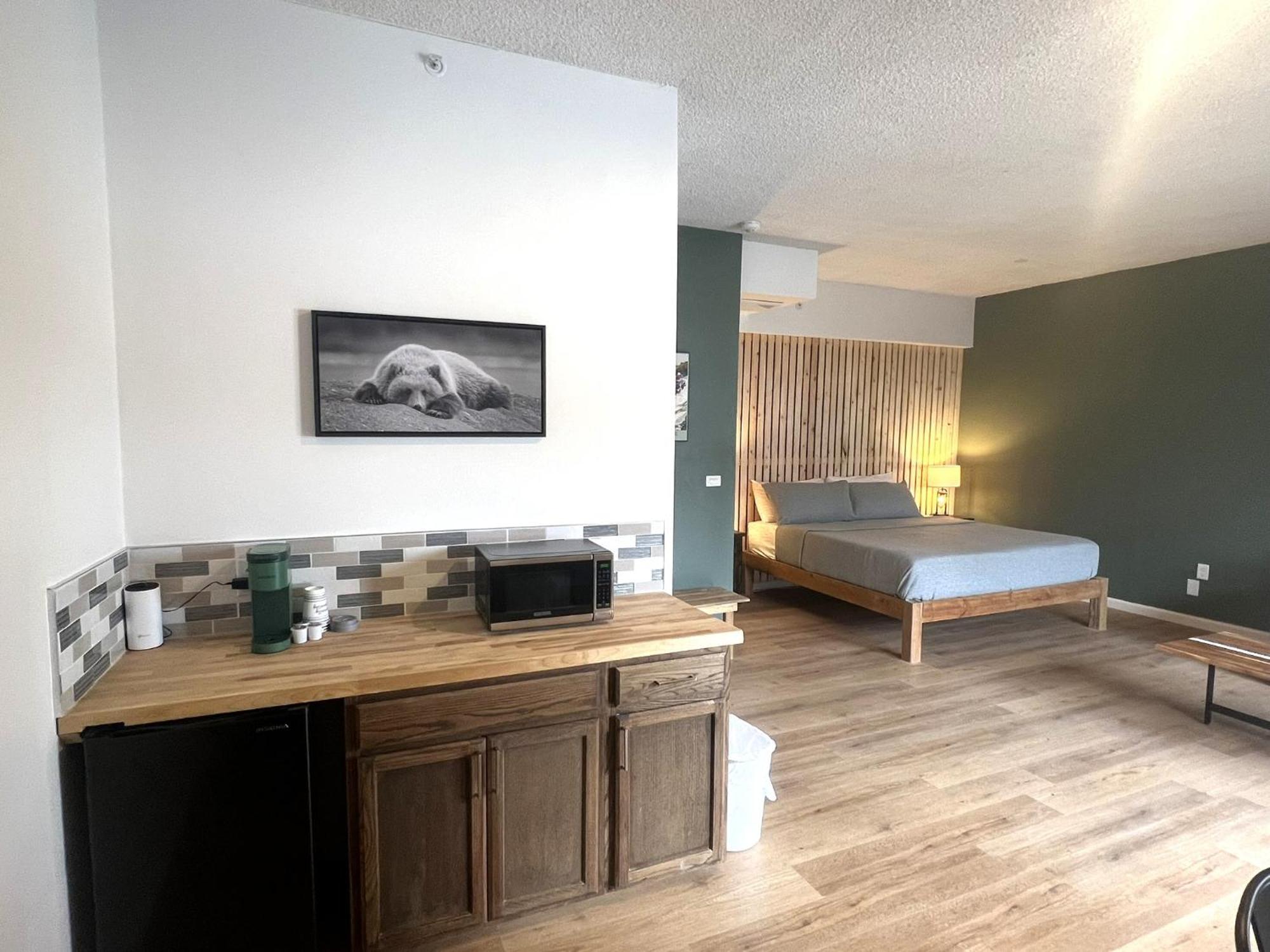 Wofford Village 3*