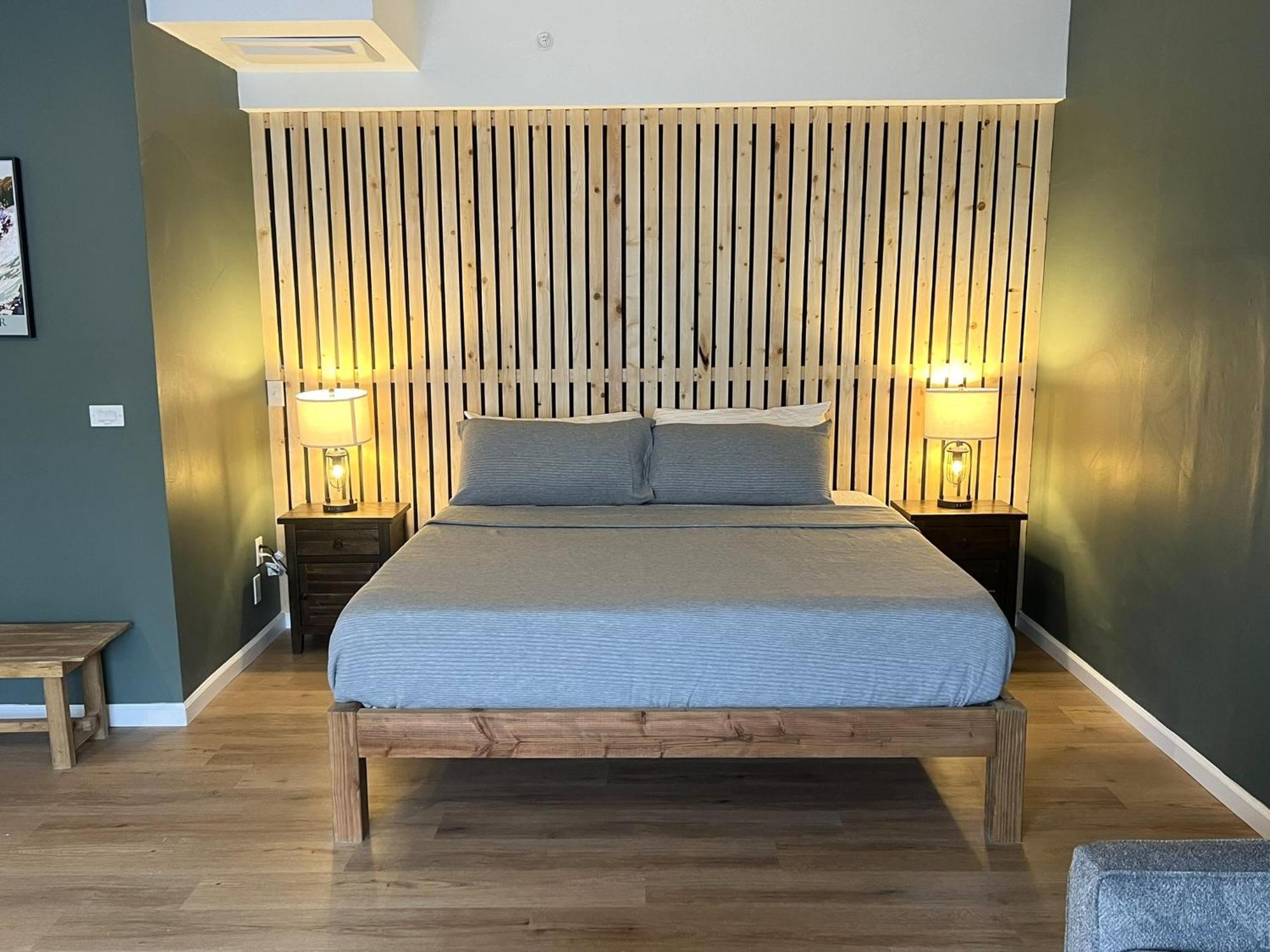 Wofford Village Hotel 3*